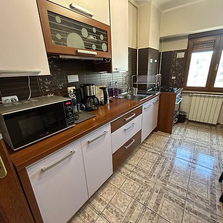 Apart. Premium Ultracentral, 3 Camere Loc Parcare. Плоешти Экстерьер фото